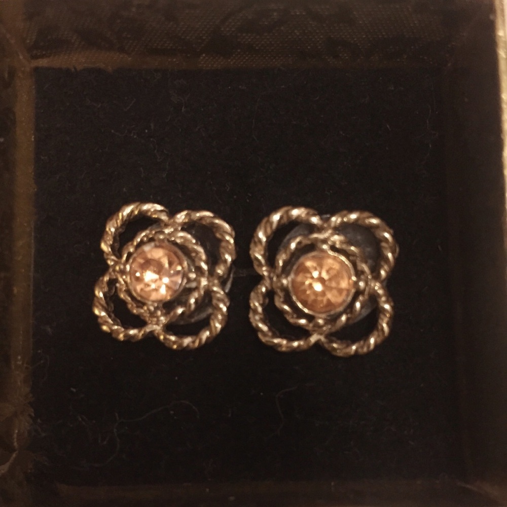 Rose gold diamond stud earrings